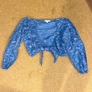 American Eagle XS Paisley Pattern Tie Blouse